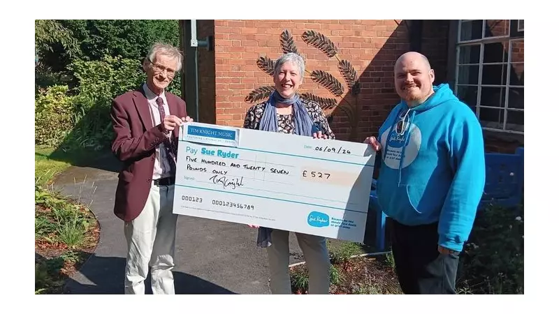 Local Voices Raise the Roof for Sue Ryder This Christmas | Community Unites for Hospice Care