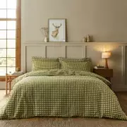 Dunelm's Winter Duvet Set Is The Cosiest Bedding Bargain You'll Find This Season