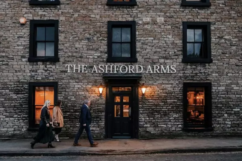 A Cosy Derbyshire Staycation: My Night at The Ashford Arms