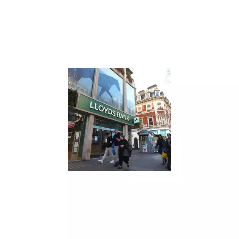 Lloyds Bank Slashes Credit Card Interest Rates in Major Cost of Living Relief