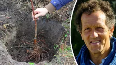Save 30% on Bare Root Plants: Monty Don's November Gardening Tips