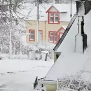 UK Braces for Six-Day Snow Bomb: Met Office Upgrades Weather Warning Amid Arctic Blast