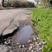 UK Pothole Crisis: Drivers Face £590 Repair Bills as Breakdowns Soar