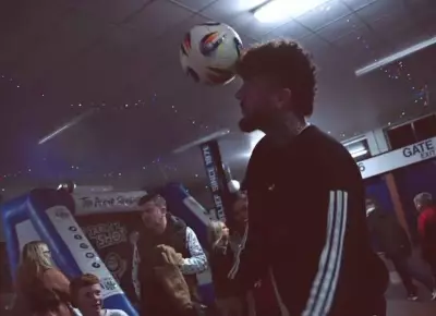 Freestyler Jay Rosa Wows West Brom's Junior Baggies at Christmas Party