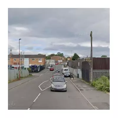 Major Birmingham Scrap Metal Fire: 300 Tonnes Alight, 35 Firefighters Tackle Blaze