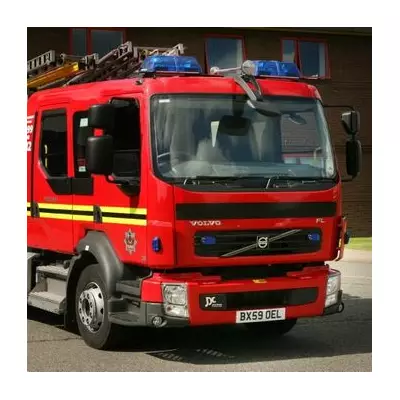 Major Birmingham Scrap Metal Fire: 35 Firefighters Tackle 300-Tonne Blaze