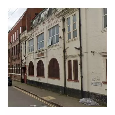 Major Fire Engulfs Derelict Building in Birmingham's Jewellery Quarter