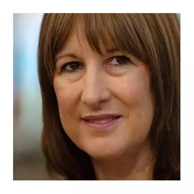 Minimum Wage Hike to £12.71 Sparks 'Wage Compression' Crisis for UK SMEs