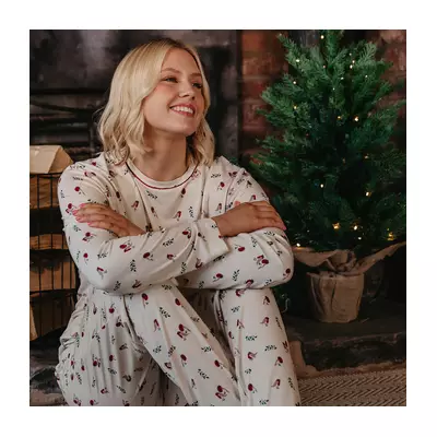 Shoppers Rush for 'Beautiful' Bamboo Pyjamas with 20% Off Winter Sale