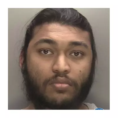 Two jailed for nine years after police chase yields gun and drugs in Sandwell