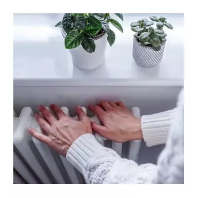 UKHSA Issues 8-Day Amber Cold Health Alert as Temperatures Plunge