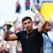 Aston Villa vs Man United: Emi Martinez Returns in Crucial Premier League Clash