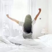 Bay Leaf Under Pillow: The 50p Sleep Hack Going Viral in the UK