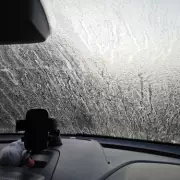 Drivers urged to carry £1 tea bags in car to stop condensation and fines