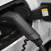 EV Myths Debunked: Range & Charge Anxiety Holding Back UK Drivers