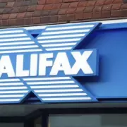 Halifax Explains ATM Refund Rules After Customer Loses £112 Abroad