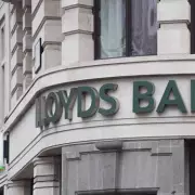 Lloyds Bank Warns of Falling Business Confidence Ahead of 2026