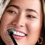 Save £65 on Oral-B iO2 Electric Toothbrush in Boots' Early Boxing Day Sale