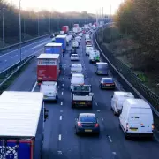 Universal Credit claimant faces 45-minute commute stress, considers quitting job