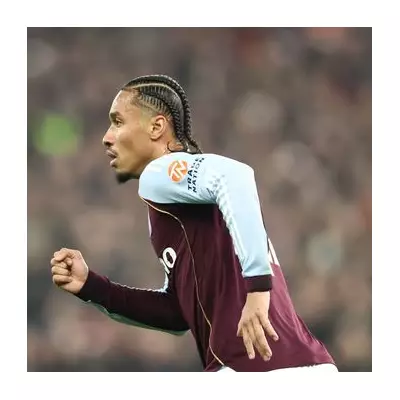 Aston Villa's Boubacar Kamara faces up to three weeks out with injury