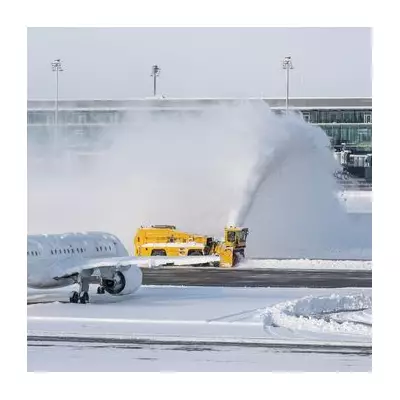 Major European Airports Shut by Ice: Flights Grounded in Budapest, Vienna, Bratislava