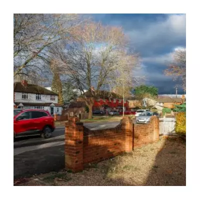 New Driveway Rule Saves English Households £1,100 on EV Charger Installations