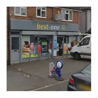 Sandwell shop seeks new licence after illegal vapes and alcohol raid