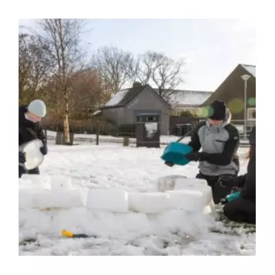 UK Braces for 'Biblical' 19-Inch Snow Bomb from Europe on January 11