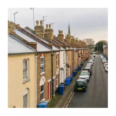 Winter Car Battery Warning: Drivers Told to 'Switch Off Everything'