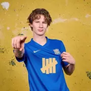 Chris Davies Explains Key Attributes That Made Birmingham City Sign August Priske