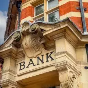 Lloyds to Close 16 UK Branches in January, 71 Total by 2026