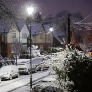 Met Office Issues 17-Hour Snow Alert for 27 UK Regions on Tuesday