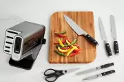 Ninja StaySharp Knife Block Sees Rare £50 Price Drop on Amazon