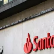 Santander Offers £150 Cashback for Life Insurance Policy Sign-Up