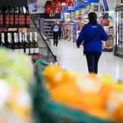 Tesco Revives 1990s Blue & White Stripes in Major Price War Move