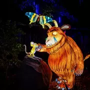 Twycross Zoo's Lanterns of the Wild: A 1-Mile Trail of 2000+ Lanterns