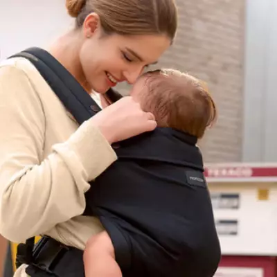 Mums Rave About Supportive Baby Carrier Now £40 in Momcozy Sale
