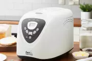 Amazon's Best-Selling Bread Maker Gets 39% Price Cut in Limited-Time Deal