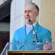 BAFTA Host Alan Cumming Warned of US Deportation After Trans Rights Speech