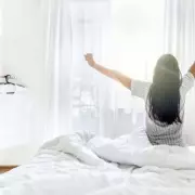 Brits Alert: Five Morning Habits Causing All-Day Fatigue, Experts Warn