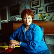 Fay Lenore: Soap and Stage Legend Passes Away at 97