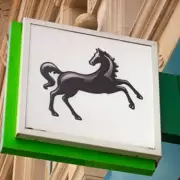 Lloyds Bank Ends Post Office Cheque Deposits, Affects Millions of Customers