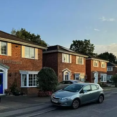 EON Offers £117 Annual Savings for EV Drivers with Driveways