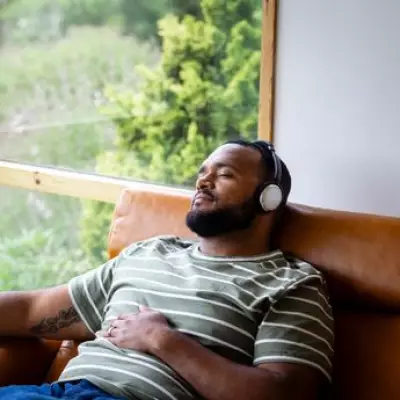 Exclusive Wellness Offer: Save £5 at Holland & Barrett This Spring