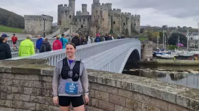 Student Nurse Emma White Runs London Marathon for Homelessness Charity Shelter