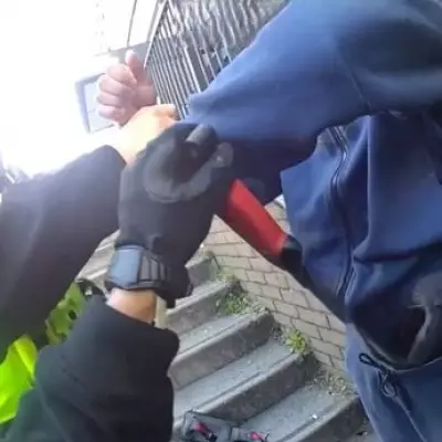 Two Teens Arrested in City Centres While Carrying Large Knives