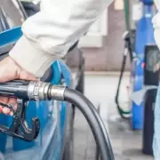 Drivers Urged to Fill Up Immediately Amid Looming Oil Crisis