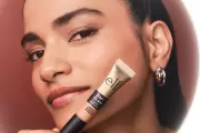 E.l.f. Cosmetics Launches £10 Soft Glam Duo for Effortless Beauty