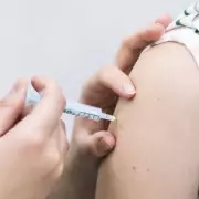 Only 4 UK Pharmacies Offer Meningitis Vaccines Amid Kent Outbreak