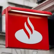 Santander Issues 'No Exception' Fraud Warning to Holidaymakers Amid Middle East Crisis